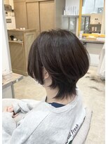 パクタ(PAcuTA.) ジェットパープル×ショートウルフカット