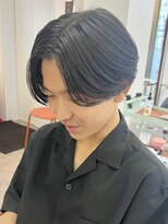 ファルベ(Farbe) ニュアンスパーマ/センターパート/ベリーショート/アッシュ