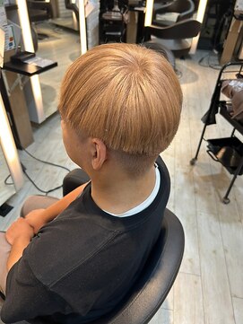 インク サカエ(inq sakae) ブリーチカラーミルクティーベージュ