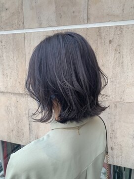 ストック(stock) ラベンダーアッシュ外ハネボブ