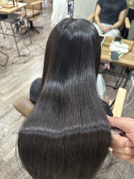 ティーヘア(t.hair) 梅雨対策/髪質改善美髪縮毛矯正/似合わせカット絹髪ストレート