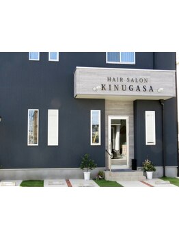 《8:00～20:00営業☆》仕事帰りにも通いやすい！バーバーだからこその豊富なメンズメニューをご用意◎