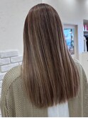 『highlight ash』デザインカラー×脱白髪染めハイライト