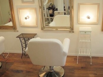 テテアテテ(tete a tete)の写真/【表参道駅徒歩２分】お客様に丁寧に向き合うことを大切にしています。スパMENUで大人気の隠れ家サロン♪