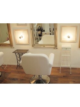 【表参道駅徒歩２分】お客様に丁寧に向き合うことを大切にしています。スパMENUで大人気の隠れ家サロン♪