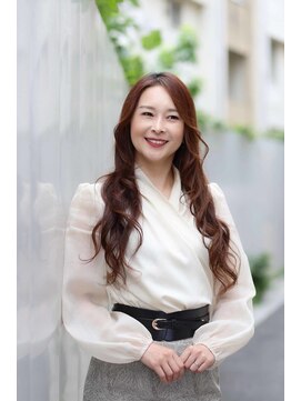 スカラ(Scala) ロング巻きへア