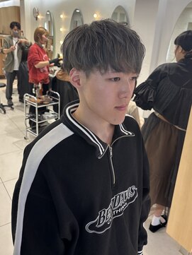 ヴァンカウンシル 金山(VANCOUNCIL kanayama) ホワイトグレージュミニウルフデジタルパーマMO 9