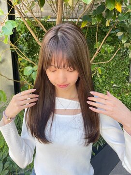 アム 表参道(am) 小顔薄めバンググレージュレイヤーロング前髪パーマ黒髪