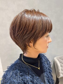 ジルバイジアン(JILL by GIEN) #くびれショート#大人ショート/森岡俊亮