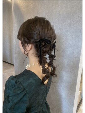 カスミ 霞(KASUMI) ツイン～お呼ばれヘアセット～