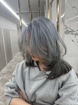 メゾン(Maison) レイヤーカット、グレージュ
