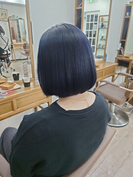 アーシェ 横浜店(A'SHE) ミニボブ　ブルー　髪質改善縮毛矯正