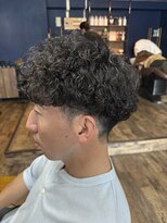 スカイフィールドヘアー(SKY FIELD HAIR)&nbsp;大人のツーブロック×強めパーマ