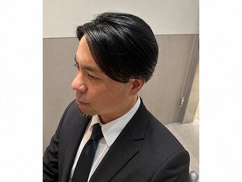 TRANS SALON 吉祥寺　白髪染め/白髪ぼかし/AI頭皮診断の写真/【吉祥寺OPEN】骨格や髪質に合わせたカットでビジネスシーン/カジュアルにも最適なスタイルをご提案◎
