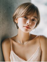 ロッソ 大橋店(Rosso) 柔らかベージュのショートボブ【大橋】