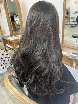 クート アンド シー 東川口(kuto and C) 韓国レイヤー×イルミナカラー