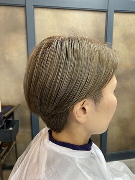 ベレッタ 枚方店(veretta.) タイトショート　担当　小林/ハイトーン/ブリーチ/ダブルカラー