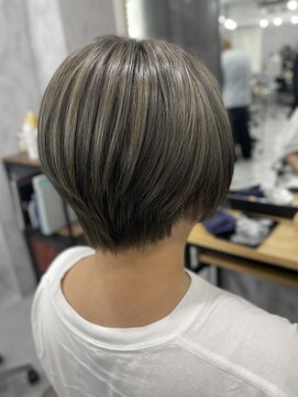 ミコ(MICO hair) シルバーグレージュ