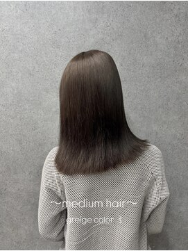 ライフイズ 磐田本店(Life is...) ミディアムヘア/グレージュカラー/透明感カラー