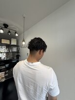 ファン(FAN)&nbsp;メンズカットスツイストスパイラルパーマ