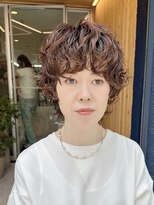 オアシス(oasis)&nbsp;【oasisオグラ】大人かわいいショートウルフカールパーマヘア