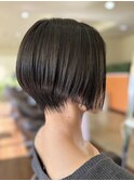 ショートボブ