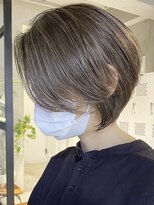 エリマ 横浜西口(elima)&nbsp;横浜白髪染めショートボブミルクティーベージュヘーゼルベージュ