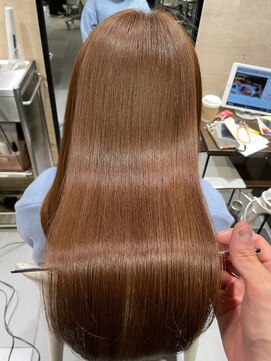 クィーンズガーデンバイケーツーギンザ(QUEEN’S GARDEN by K two GINZA) 美髪矯正*縮毛矯正*髪質改善トリートメント*シルクレイヤー