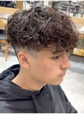 渋谷スペインカールテーパーフェードツイストスパイラルパーマ