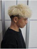 10代20代スペインカールブリーチオンカラー
