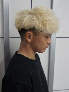 ボブ 金沢(BOB) 10代20代スペインカールブリーチオンカラー