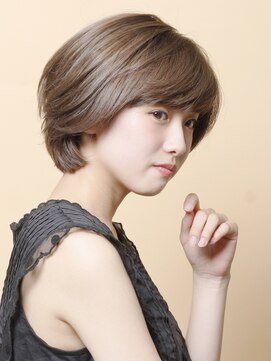 アンダートゥリー(_TREE) 大人レイヤーボブ「クレール×ぬけ感」【表参道】遠藤