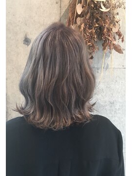 ヘアーデザイン リマ(Hair Design Lima) 『Lima』外国人風スモーキーグレージュカラー