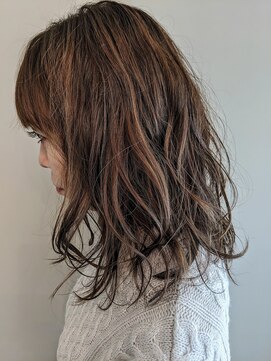 ビビグランジュテ(BiBi) 高知 南国市 BiBi glandjete カーキーアッシュ