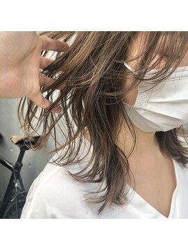 アルク(arc) ベージュカラー