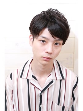 オーシャン(Ocean) ［OCEAN Hair&Life高田徹］黒髪ツーブロックショート