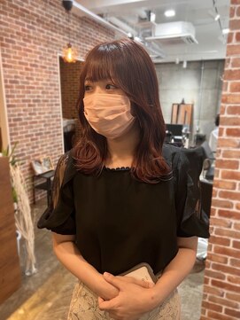 ヴィップルーム(viproom) 美髪ホワイトグレージュネビージュ大人かわいいこなれミディ