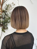 ピッポ(PIPPO) バレイヤージュ、ボブ