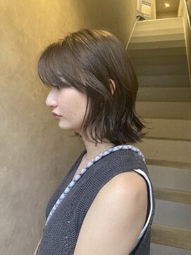 ルーム(.room.) ミディアムボブ