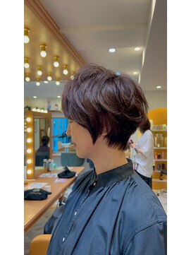 ロンド パルティール 大宮(Lond partir) 紺野紘三大人マッシュパーマグレージュカラーショート