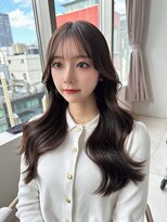 アフロートリノ(AFLOAT Leino)&nbsp;大人可愛い韓国レイヤーカット　くびれヘア　顔周り　前髪カット