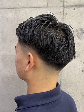 ソロ(soLo) メンズショート×スキンフェード