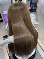 エス(Ess)&nbsp;美髪/ワイドバング/ホワイトブロンド[髪質改善/ヘアセット/大宮]