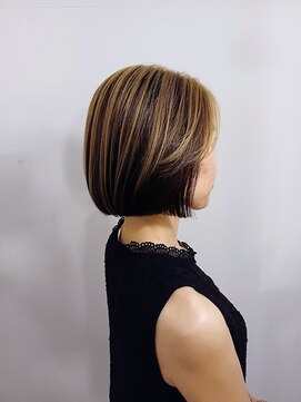 プリューム(plume) ボブ/アンブレラカラー