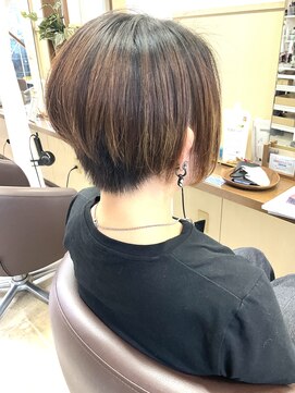 コアフィールフィス(COIFFURE fils) 【見附 今町】ハイライト カラー 似合わせ
