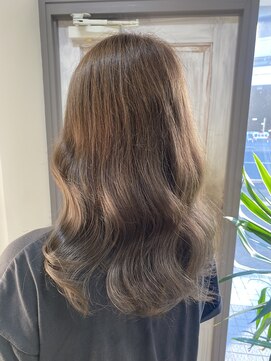 コトナ 越谷店 ブリーチなし透明感ベージュ×ロング【越谷】