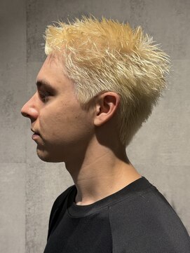 ラベル 渋谷(LAVEL) スパイキーショート/ブロンド/ブリーチカラー/抜きっぱなし