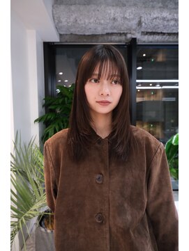 アビーファイブ(ABBEY 5) ミディアムヘアレイヤーカット前髪カット髪質改善トリートメント