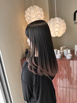 ノイ(noi) 大人可愛いピンクグレージュグラデーション