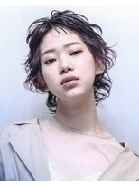 イル(ill)&nbsp;ウルフスタイル　デザインカラー　ショート　大須